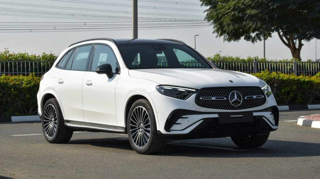 Mercedes GLC 200 SUV 4Matic 2024 white