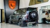 لاند روفر ديفندر X-Dynamic HSE P400 - 2024 اللون الرمادي