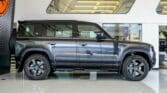 لاند روفر ديفندر X-Dynamic HSE P400 - 2024 اللون الرمادي