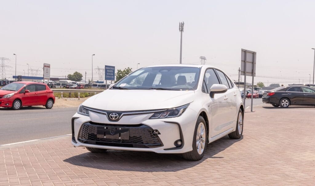 Toyota Corolla 1.8L Intelligent Electric Hybrid Dual Engine Elite Edition - White - 2025