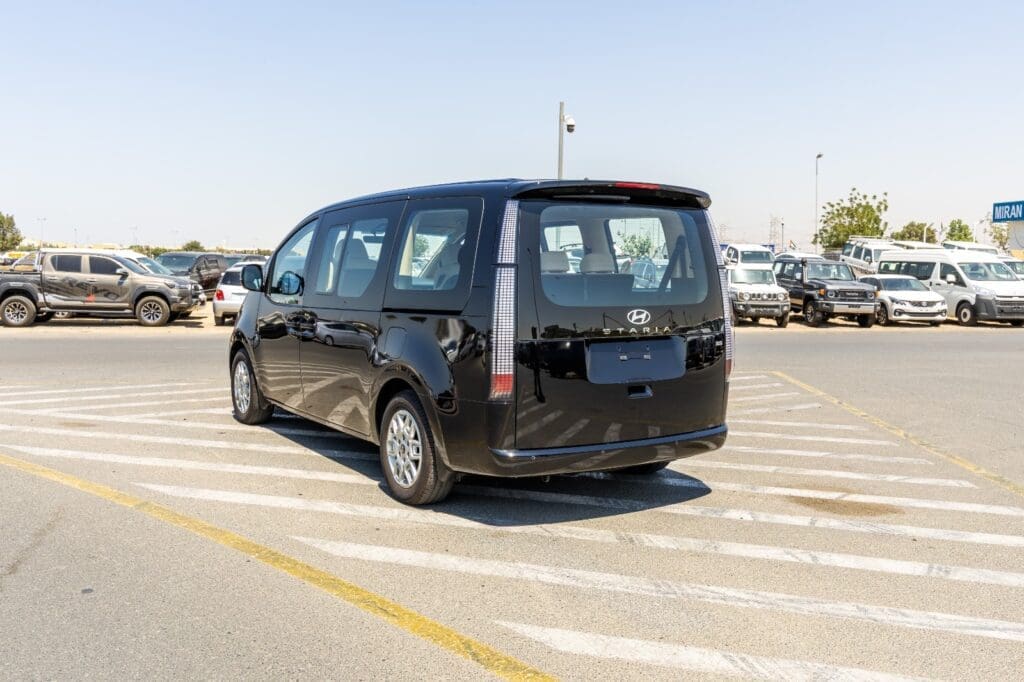 Hyundai Staria GL 2025 Black for Sale – Export from UAE