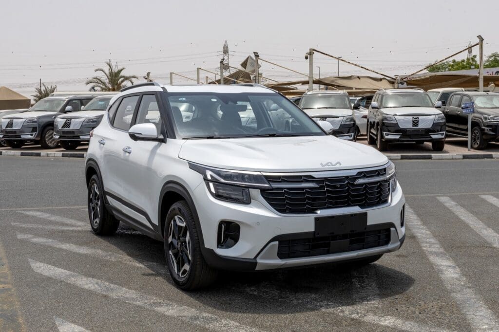KIA Seltos 1.5L 2WD AT Premium Edition 2025 - White Color