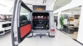 مرسيدس G63 AMG 2025 كلاسيك رمادي - تصميم داخلي أحمر