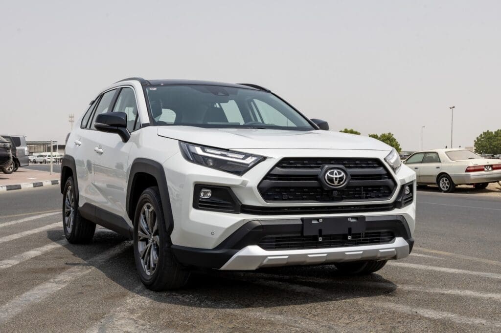 Toyota RAV4 2.0L CVT 4WD Exploration Plus Edition - 2025 ( Chinese)
