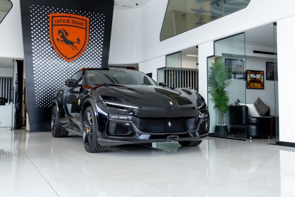 Ferrari Purosangue 2025 - Black Color