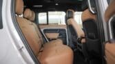 Land Rover Defender X-Dynamic HSE P400 2026 - Nardo Grey Color interior