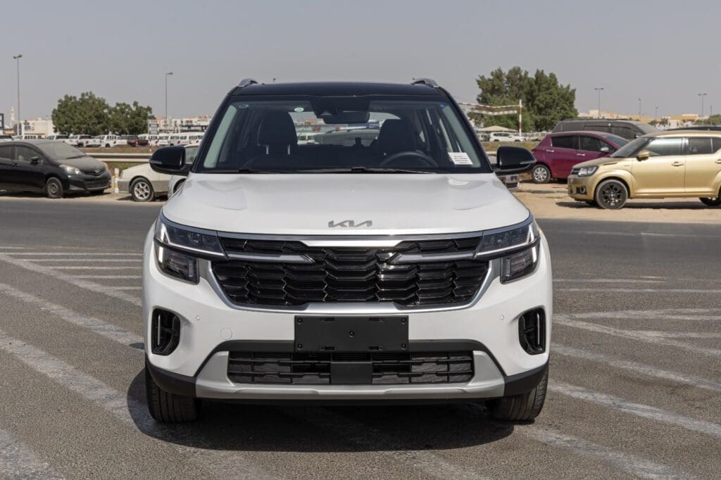 2025 KIA Seltos 1.5L IVT Luxury (Chinese Specs) White Color