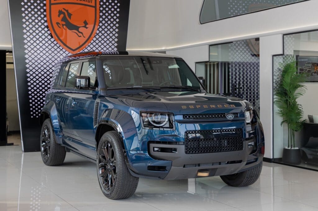 2026 Land Rover Defender 110 Octa V8 Blue Color for Export