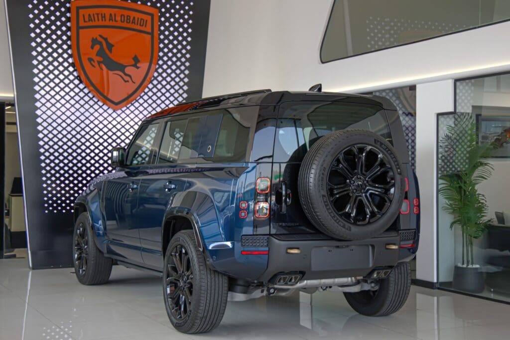 2026 Land Rover Defender 110 Octa V8 Blue Color for Export