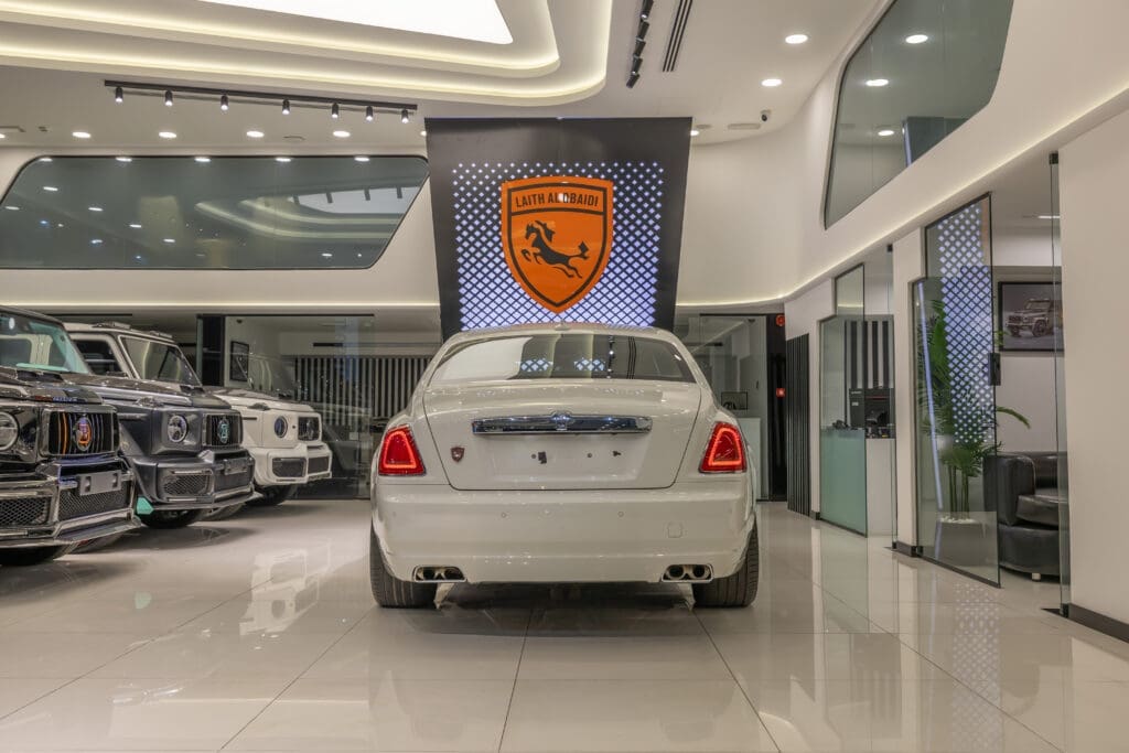 2010 | Rolls Royce Ghost -  GCC Specs Emirates | Super Mint Condition | NO Accident | Low Milage