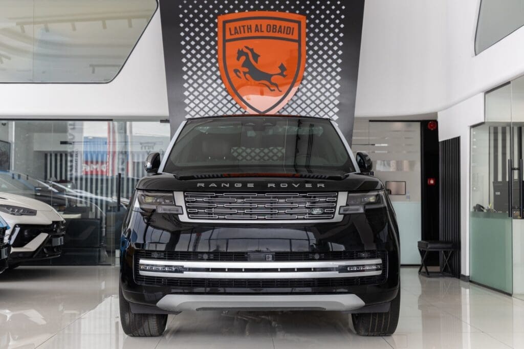 2026 Range Rover Autobiography P530 V8 | GCC Specs | VIP Executive Seats | Panoramic Roof | AWD