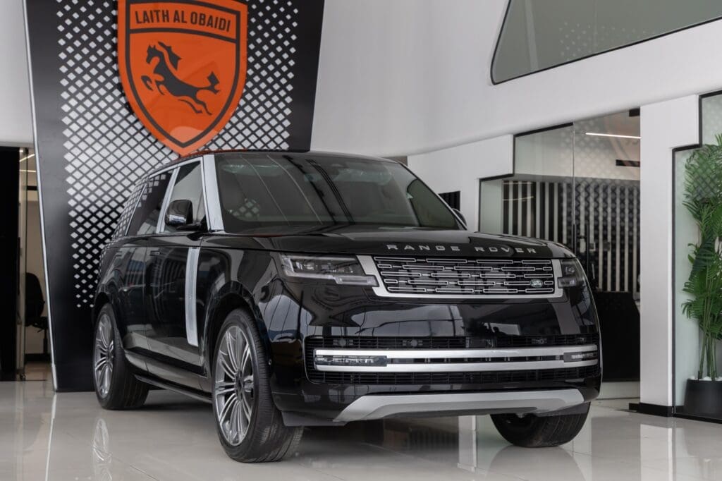 2026 Range Rover Autobiography P530 V8 | GCC Specs | VIP Executive Seats | Panoramic Roof | AWD