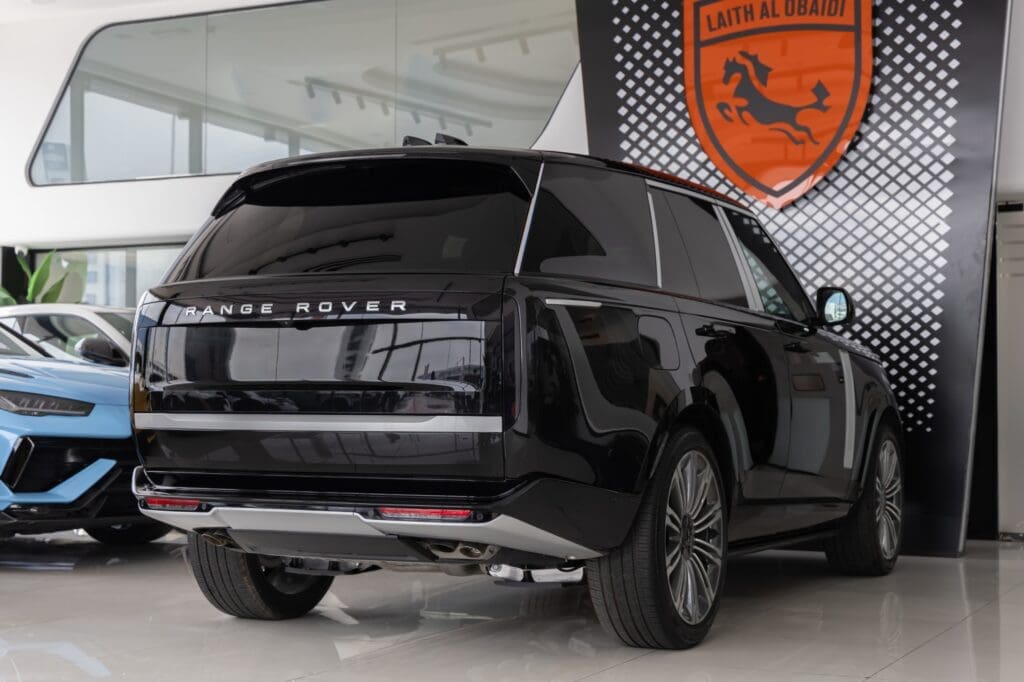 2026 Range Rover Autobiography P530 V8 | GCC Specs | VIP Executive Seats | Panoramic Roof | AWD